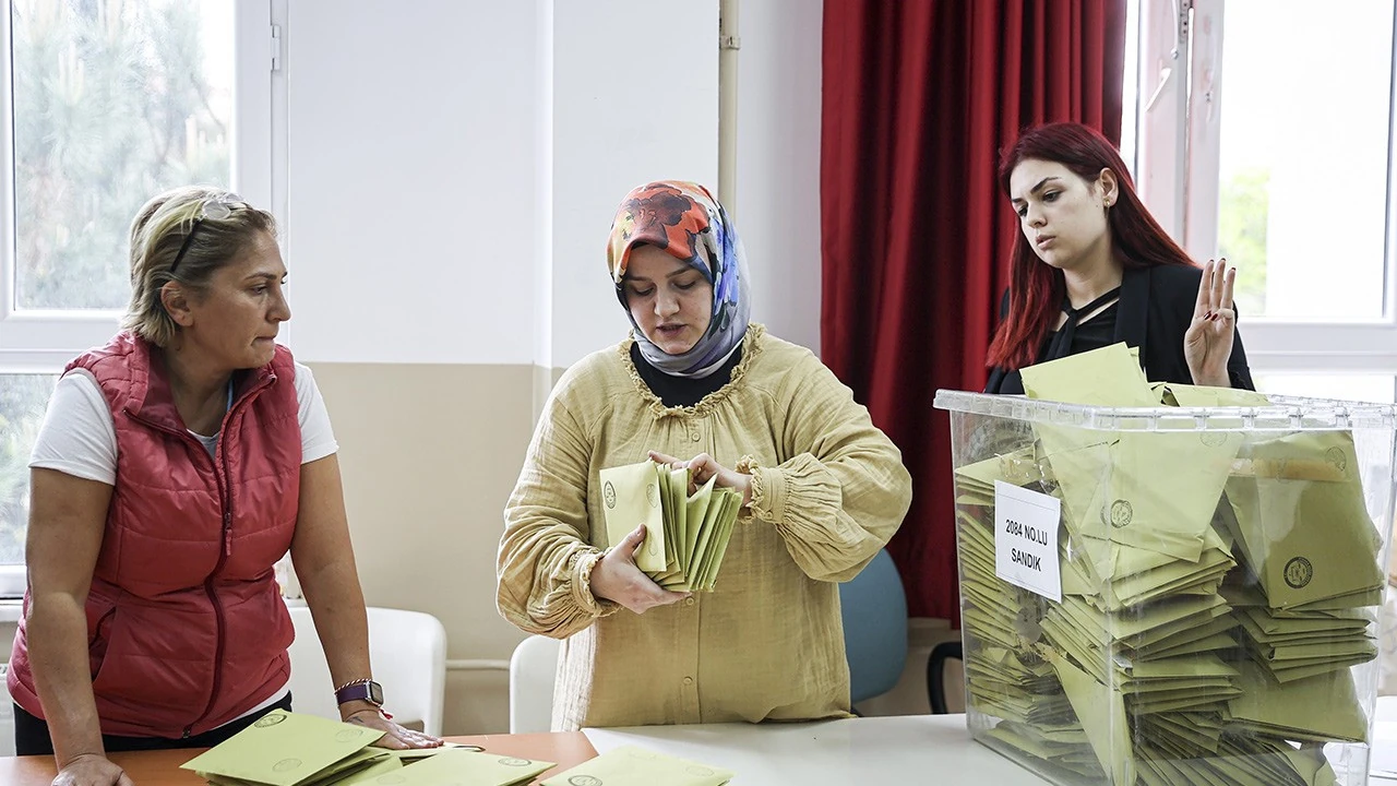 Siyasi partilere yapılacak Hazine yardımları belli oldu