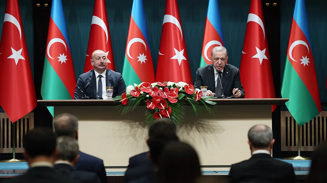 Türkiye ile Azerbaycan arasında 3 anlaşma imzalandı
