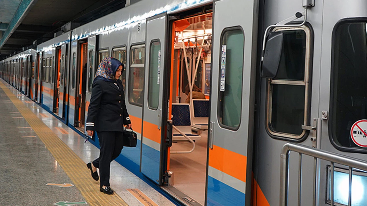 Üsküdar-Çekmeköy metrosunda seferler yapılamıyor