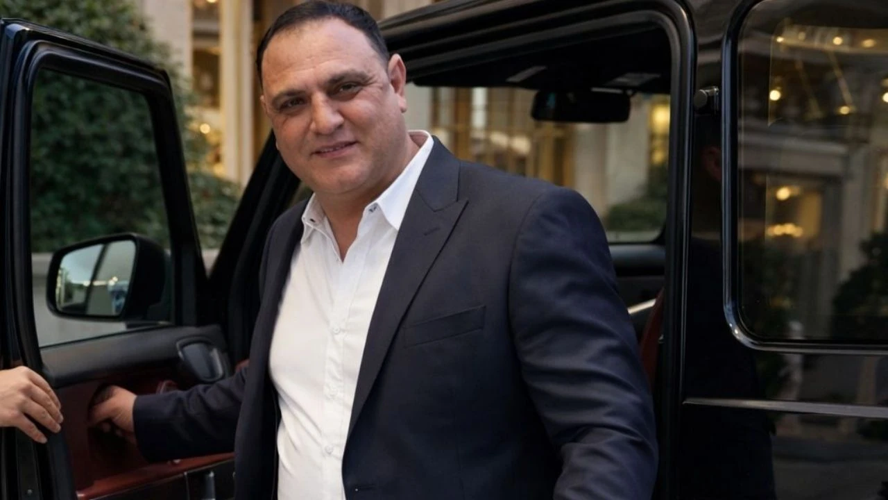 TikTok’ta otomobil içerikleriyle öne çıkan isim: Behruz adlı fenomen (Rəis 002)