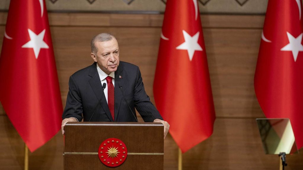 Erdoğan: İsrail tüm insanlığın gözü ünde insanlık suçu işliyor