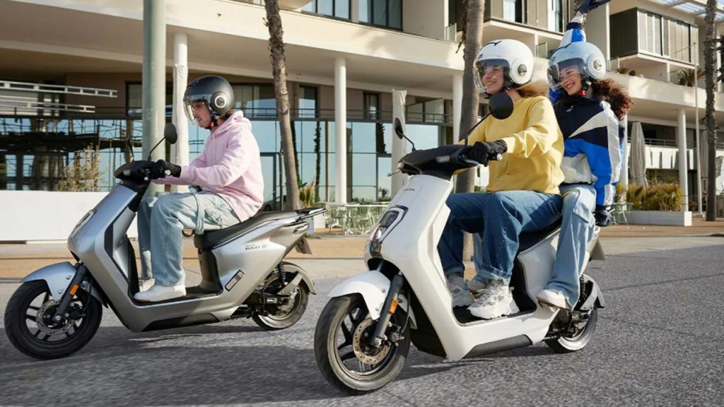 Honda’nın elektrikli scooter’ı ‘EM1 e:’, Türkiye’de satışa sunuldu