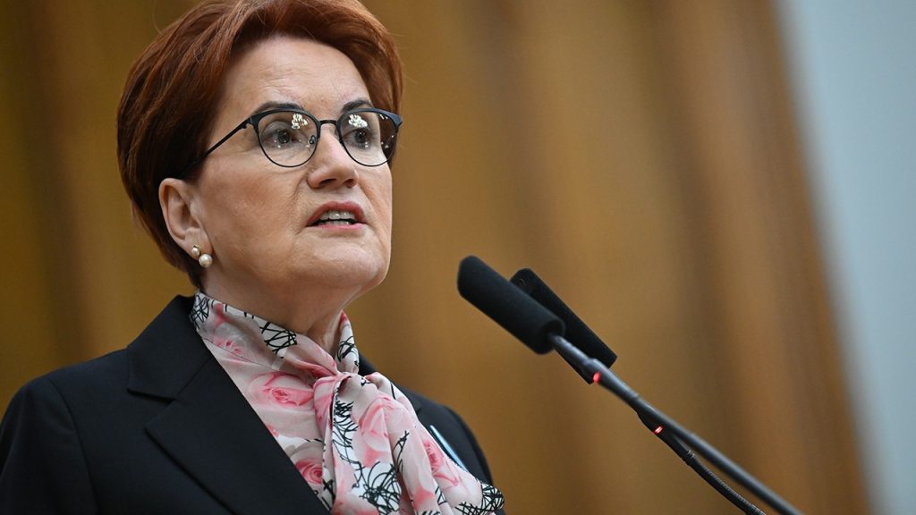 İYİ Parti Genel Başkanı Akşener: Ben bugüne kadar kimsenin arkasından hançer vurmadım
