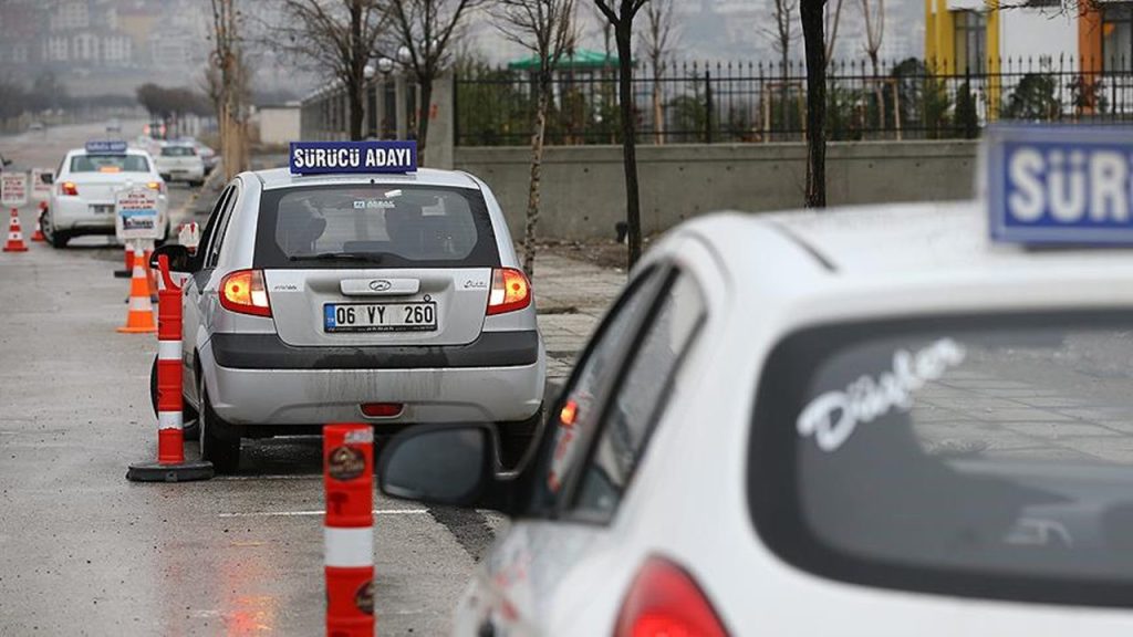 CHP’den ‘ehliyet affı’ için kanun teklifi