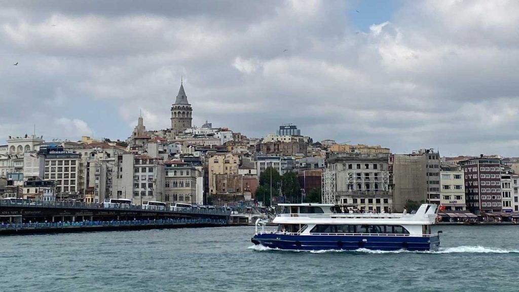 İstanbul’da denizi kirleten 35 gemi 94 milyon lira ceza