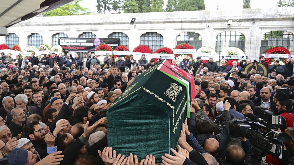 Saadet Partisi Kocaeli Milletvekili Hasan Bitmez İstanbul’da son yolculuğuna uğurlandı