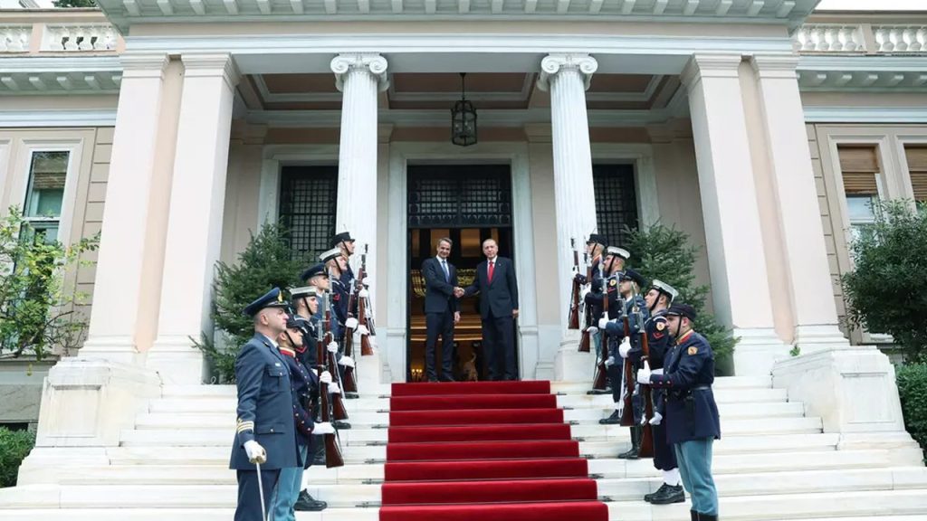 “Türklere adalarda 7 günlük turist vizesi sağlanacak”