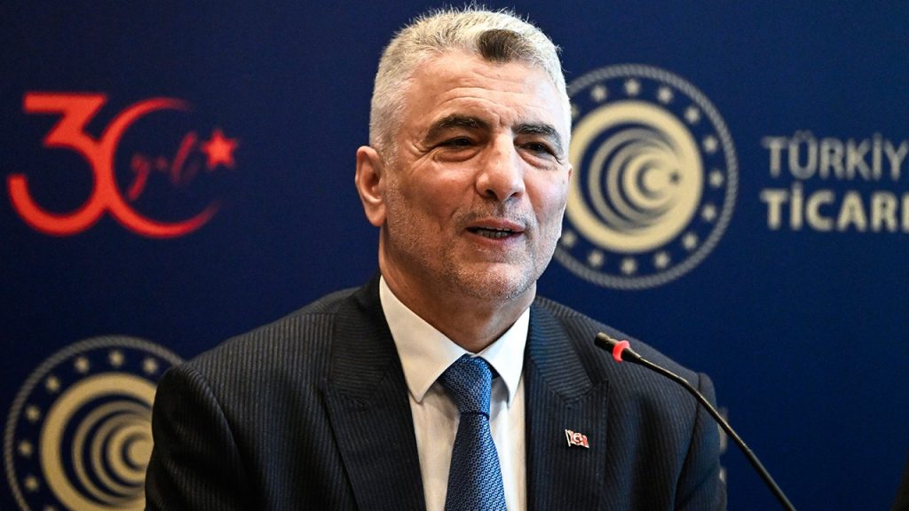 Bolat: Türkiye ihracatını 7 kat artırarak 255,8 milyar dolara taşıdı