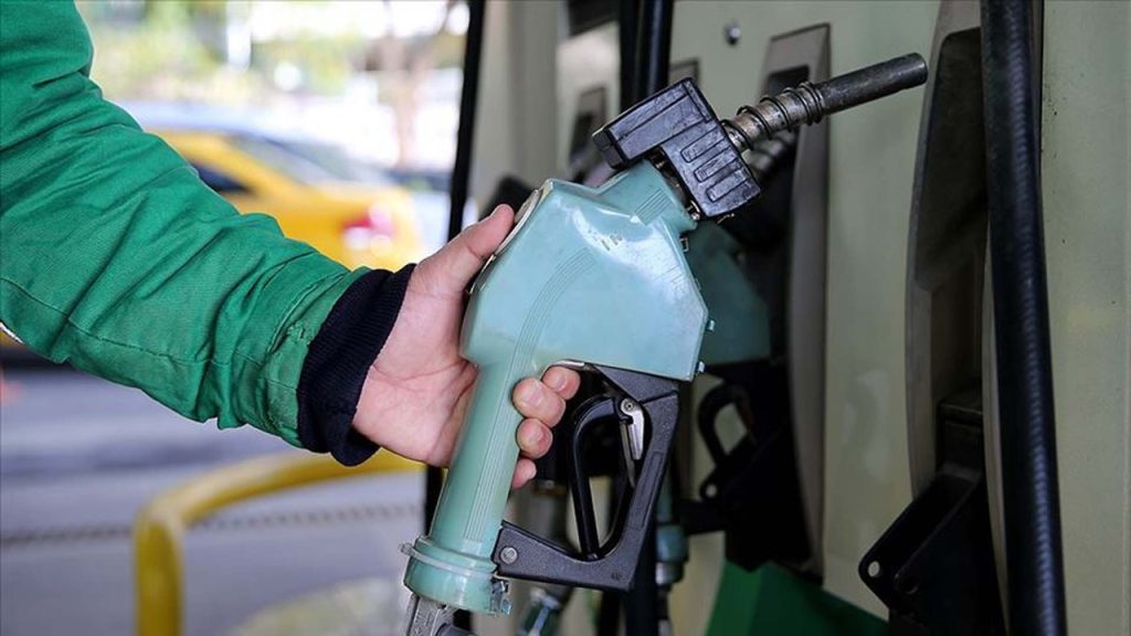 Motorine zam geliyor: Litresi 1 lira 38 kuruş artacak