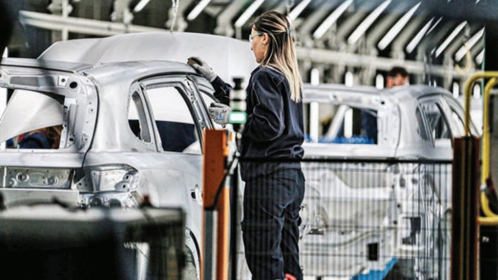 Oto tedarikçisini döviz ve kargo maliyeti zorluyor