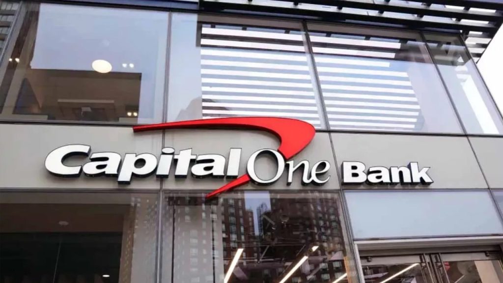 Capital One, finansal hizmetler şirketi Discover’ı 35,3 milyar dolarlık anlaşmayla satın alacak