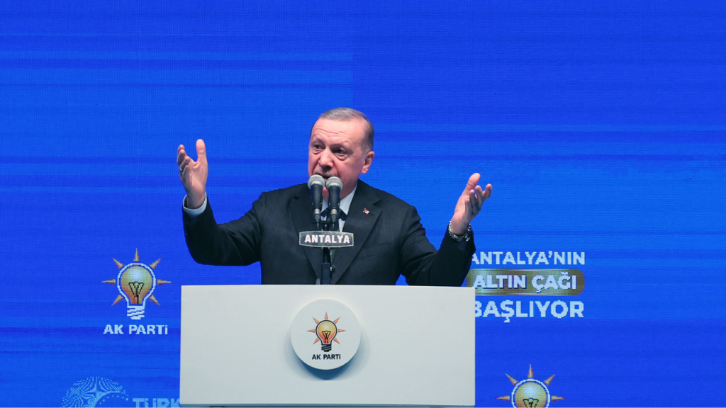 Cumhurbaşkanı Erdoğan Antalya’da