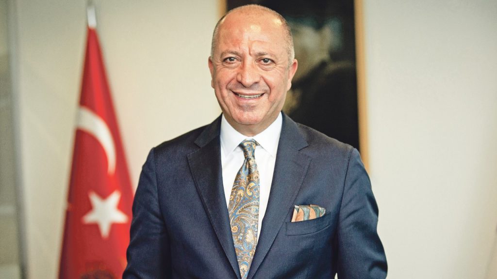 Ekonomide yeni bir dönemi başlatan gazetedir DÜNYA