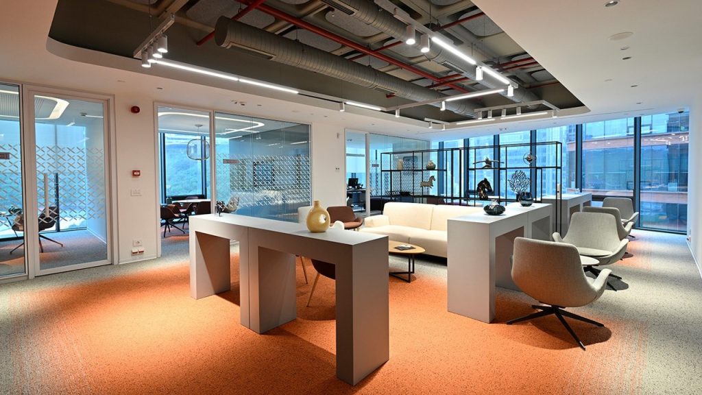 QNB Finansbank Vadiistanbul International şubesini açtı