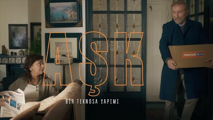 Teknosa’nın 25. yıl imaj filmleri AdQ araştırmasında zirvede Teknosa 25. yıl imaj filmleri ve ödül alan reklam kampanyası görseli