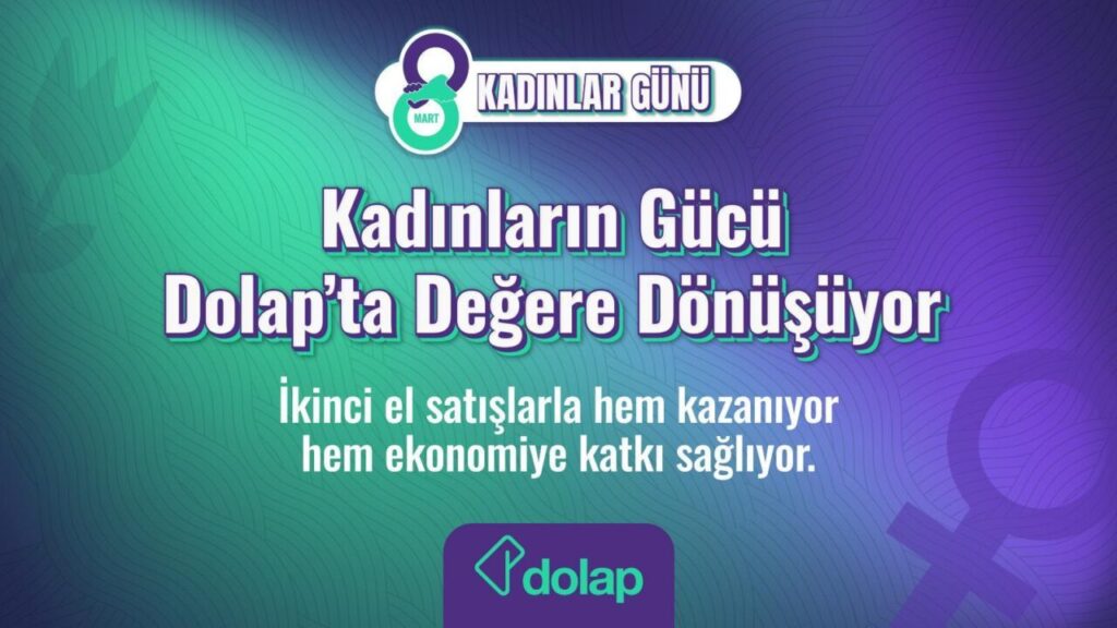 Dolap uygulamasında ikinci el kıyafet satan kadın kullanıcılar