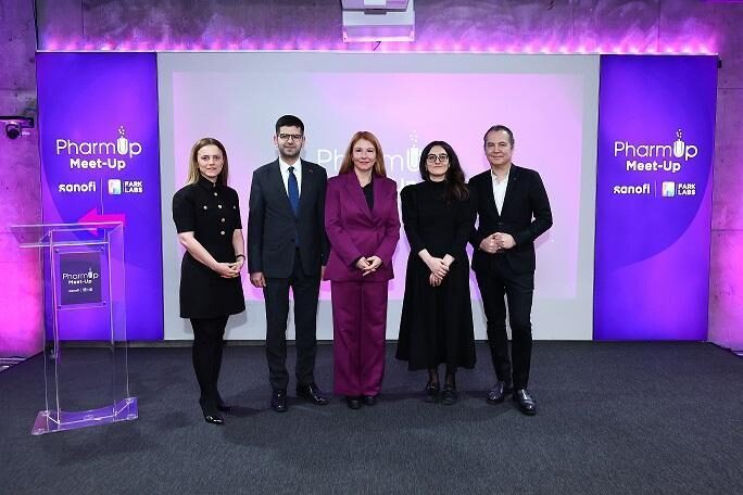 Sanofi PharmUp, Fark Labs ile sağlık teknolojilerinde buluştu Sanofi PharmUp ve Fark Labs sağlık teknolojileri buluşması İstanbul