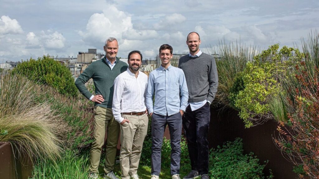 Decade Energy elektrikli kamyon depoları için enerji altyapısı