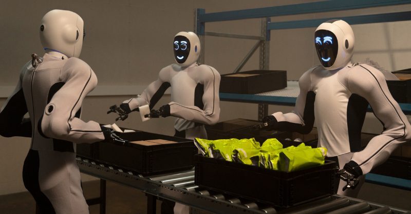 2026’nın En Büyük 10 İnsansı Robot Girişimi Belli Oldu Geleceğin teknolojisi olan insansı robotlar laboratuvar ortamında geliştirilirken